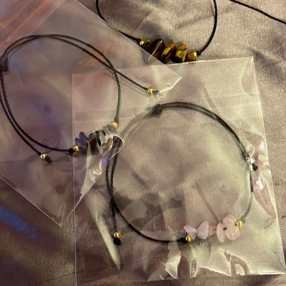 Bracelets - Picture 2 of 5